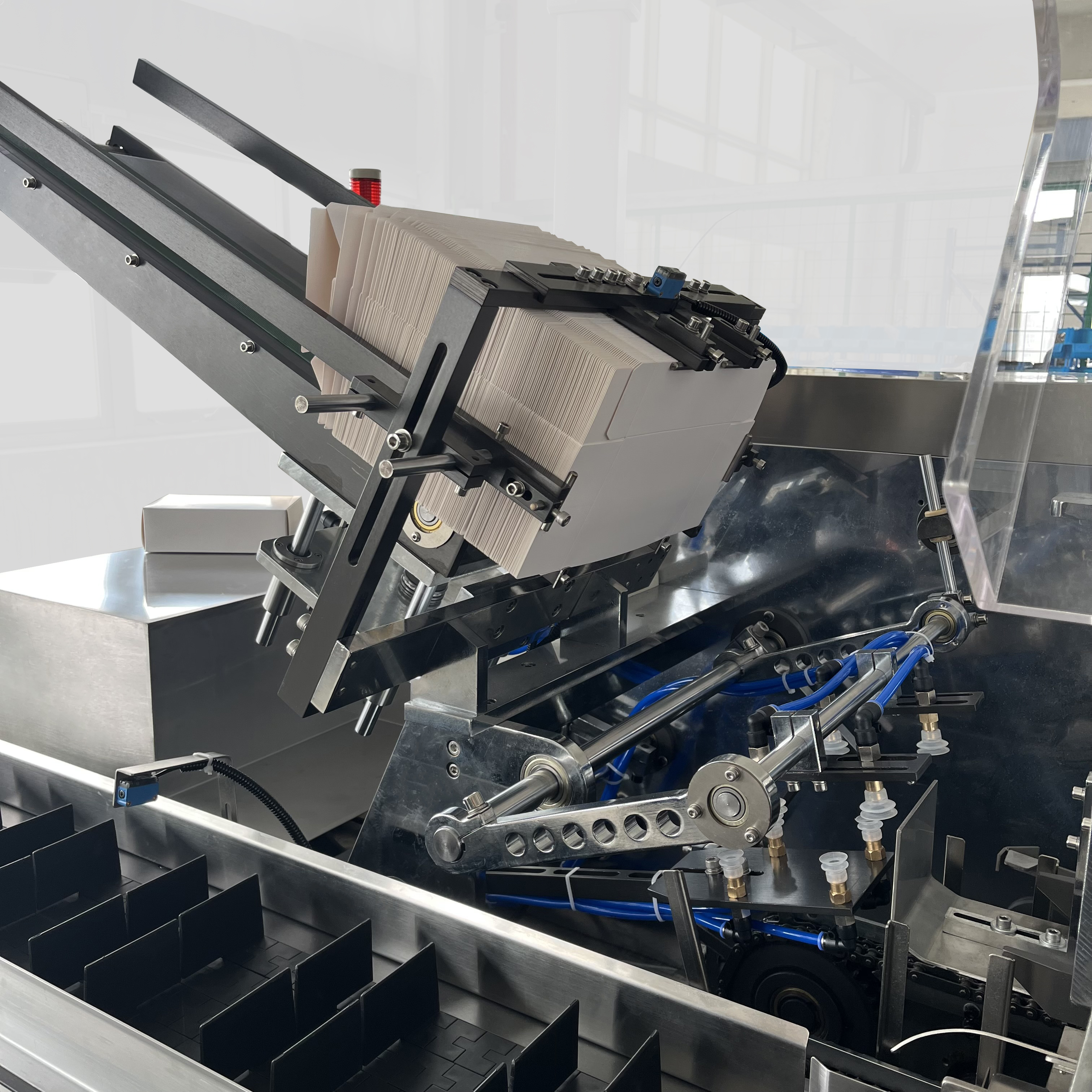 Efficient Glue-Spraying Cartoning Machine HY-130B