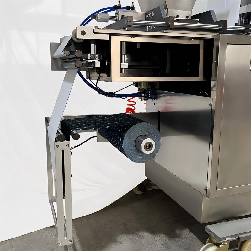 Double-Feed Foot Warmer Packaging Machine