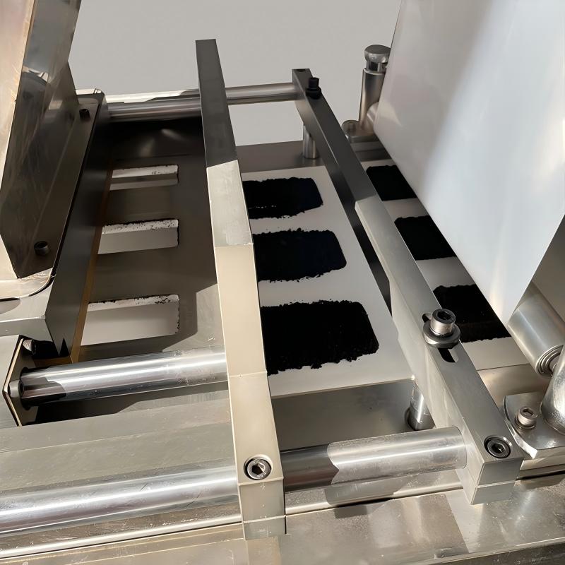 Dual-Feed Warm Patch Packaging Machine HY-330